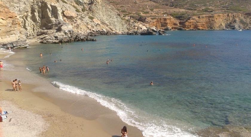 Artemis Rooms Folégandros Екстериор снимка